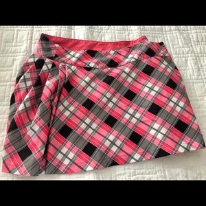 Reversible skirt-Nike. Women Med